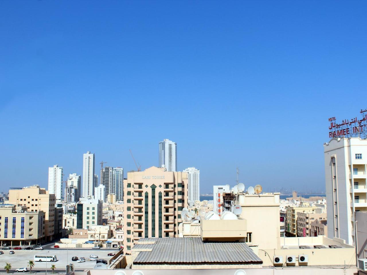 Landmark 2 Hotell Manama Exteriör bild
