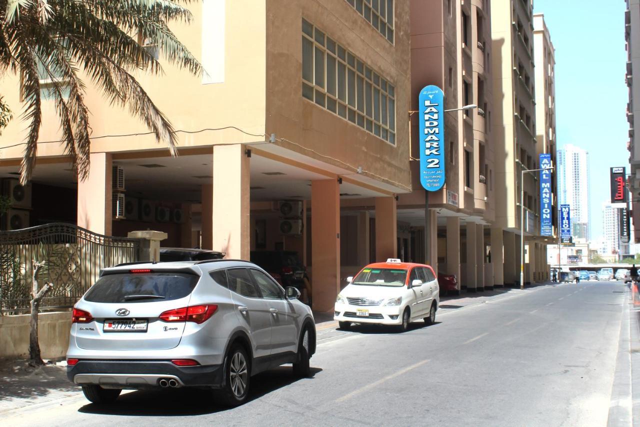 Landmark 2 Hotell Manama Exteriör bild